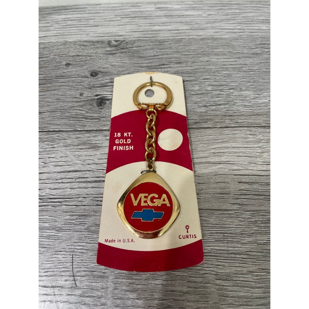 Vintage Chevrolet Vega Keychain 18KT Gold Finish Curtis Chevy Bowtie USA NIP